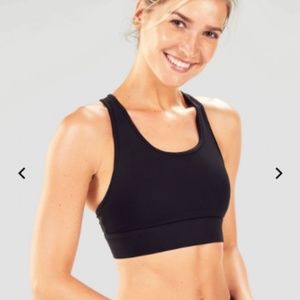 NWT Fabletics Mila Medium Impact Sports Bra